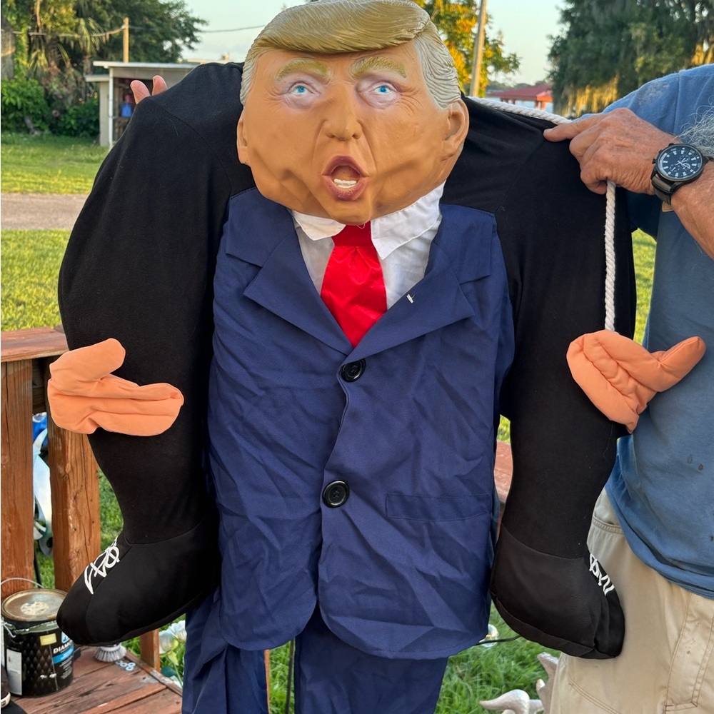 Adult Trump Halloween costume